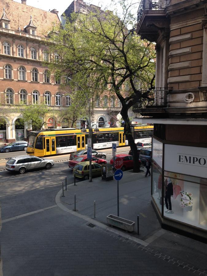Hello Hostel Budapest Exteriör bild